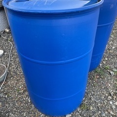 200ℓポリドラム缶　プラスチック　雨水タンク、貯水タンク