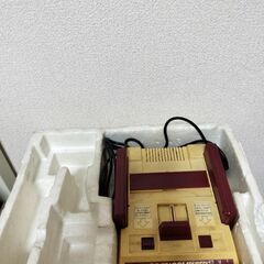 昭和レトロ　ファミリーコンピュータ
