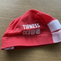 ティップネス　水泳の帽子　赤　サイズL 名前書いてません