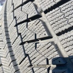スタッドレスタイヤ　 225/45R 17　ブリヂストン　 BLIZZAK VRX 日本製