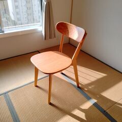 木製の椅子（ほぼ未使用品）