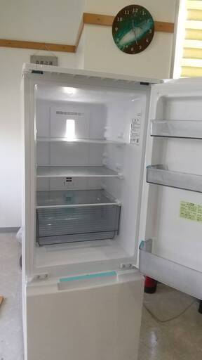 にょろ 新品冷蔵庫 SJ-D18PJ-H にょろ 新品冷蔵庫 SJ-D18PJ-H SJ-D18P