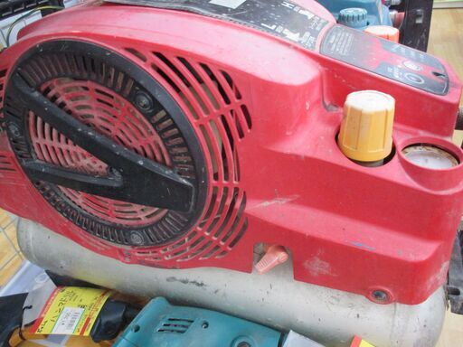 MAX　マックス　AK-L9500E　コンプレッサー　中古品　【ハンズクラフト宜野湾店】 MAX マックス AK-L9500E コンプレッサー 中古品 【ハンズクラフト宜野