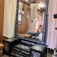 螺鈿（らでん）鏡台(ドレッサー)