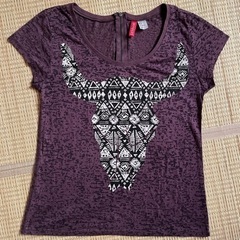 女性Tシャツ　サイズ３８・闘牛ホルスタイン　ネイティブ柄