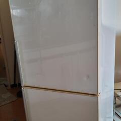 冷蔵庫２ドア　ホワイト系