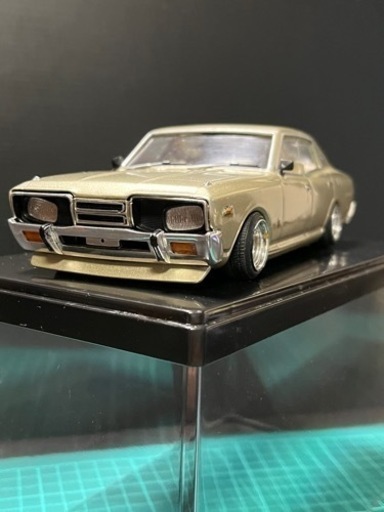 アオシマ  1/24グロリア