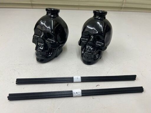 一点もの！長期保管品！御香スタンド オブジェ ドクロ スカル 2個セット！現状にて 引取のみ！