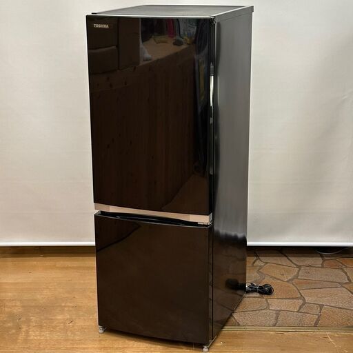 【リサイクル市場エコ伊川谷】TOSHIBA 2018年製 2ドア冷凍冷蔵庫 右開き 耐熱100度テーブルボード 強化ガラス GR-M15BS【取りに来られる方限定】