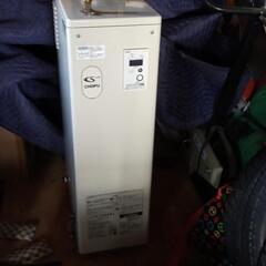 値下げしました　給湯ボイラ　長府製作所　減圧式　IB-3865E