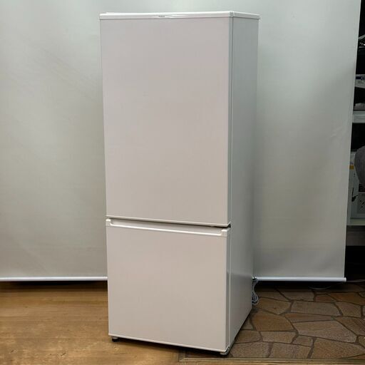 【リサイクル市場エコ伊川谷】AQUA 2019年製 201L ノンフロン　冷凍冷蔵庫 58L大容量冷凍室 AQR-20J【取りに来られる方限定】