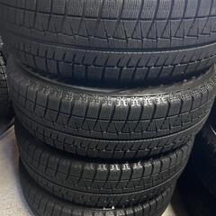 ❄️ヤリス、アクア、ヴィッツ、ノート、ポルテ等に！アルミホイール付国産スタッドレスタイヤ入荷しました⛄