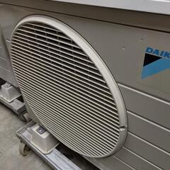 ダイキン ルームエアコン クーラー 冷房2.2kw 暖房2.2kw 主に8畳用 100V AJT22WFS-W AJR22WFS DAIKIN
2020年製 ダイキン ルームエアコン クーラー 冷房2.2kw 暖房2.2kw 主に8畳用 100V