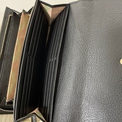 ヴィヴィアン•ウエストウッド財布　