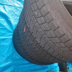 225 65 r17スタンダードタイヤです