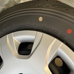 ハイエースバン新車外し　純正タイヤホイール