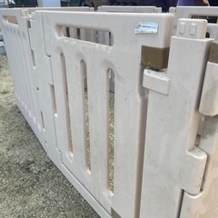 値引きします。リッチェル犬ゲージ