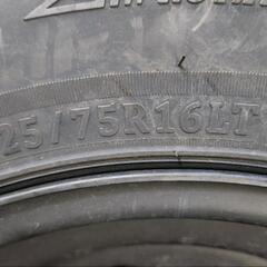 ジムニー8j鉄ちんホイール＆タイヤセット