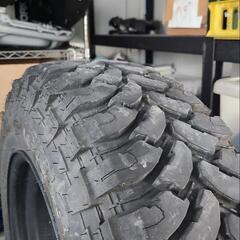 ジムニー8j鉄ちんホイール＆タイヤセット