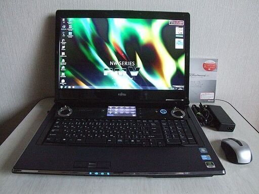 高速SSD480GB搭載　大画面18.4型フルHD Core i3 8GB　富士通 FMV-BIBLO NW/G90　ノートパソコン　 (4043 )
