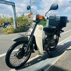 希少　ホンダ　スーパーカブ50カスタム　C50 4速　セル付　バ...