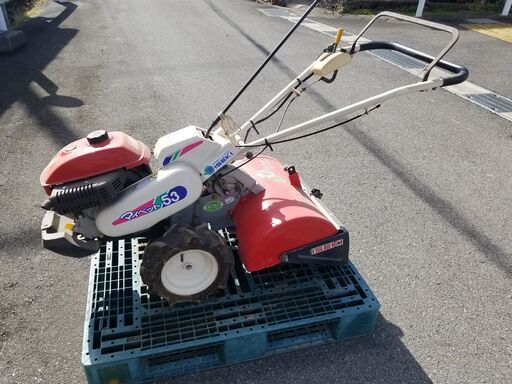 値下げしました。ミニ耕運機（家庭菜園）（イセキ）（中古）を40,000円で譲ります。　KCR53-HX