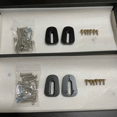 ⭐️希少・生産終了商品⭐️  ✴︎D.A.Dギャルソン✴︎アシストグリップ モノグラムレザー 2個 【SB077】     ◆メーカー　ギャルソンプロダクト ◇ブランド　D.A.D ギャルソン ◆ 型番　　　SB077-09 ◇ 定価　　　12,100円/個 (税込) ◆ サイズ　　 ◇ 素材　　　 ◆ カラー　　ブラック×ブラックダイヤ ◇付属品　　専用保存箱、取付パーツ多数(完品) 