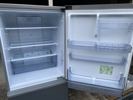 2016年製✩シャープノンフロン冷凍冷蔵庫(*ﾟ▽ﾟ*) 2016年製✩シャープノンフロン冷凍冷蔵庫(*ﾟ▽ﾟ*)