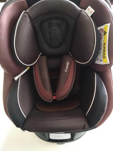 コンビチャイルドシート　Combi\r\nネルーム エッグショック