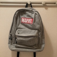 marvel リュックサック　グレー