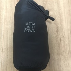 ユニクロ　ULTRA LIGHT DOWN