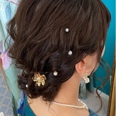 【美品】ヘアピン　ヘッドパーツ　結婚式　髪飾り　ゴールド　花