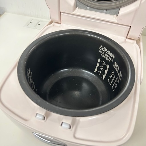 三菱IHジャー炊飯器NJ-SE066ピンク 三菱IHジャー炊飯器NJ-SE066ピンク