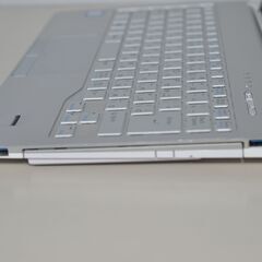 中古良品ノートパソコン 富士通 SH75/B1 Windows11+office 爆速 