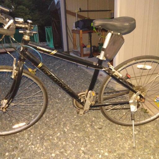 自転車《ジャンク扱い》GIANT CROSS3