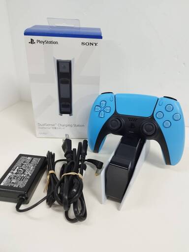 SONY純正 PlayStation5/PS5 コントローラー・充電スタンドセット！