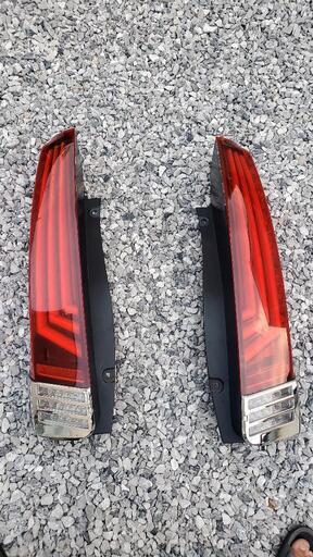 80系ヴォクシー ノア エスクァイア ファイバーLEDテールランプ 