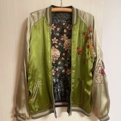 スカジャン（ﾘﾊﾞｰｼﾌﾞﾙ）