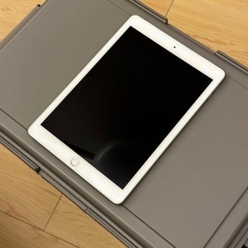 iPad 第6世代 美品 32GB