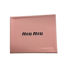 MIUMIU新品✨️ 折り財布 ⚠️本日お取引希望⚠️