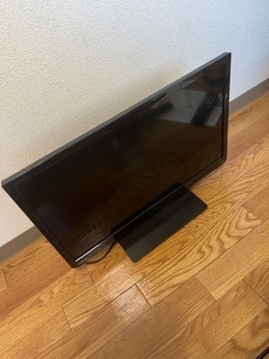 TOSHIBA テレビ　23 インチ