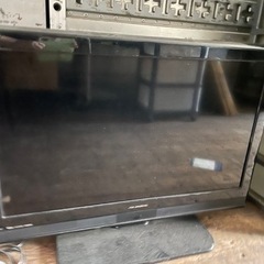 テレビ32型