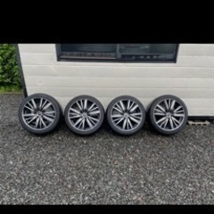18インチ　レオニスホイール4本セット　50キロ圏内なら無料配送致します。