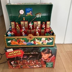 Mickey's  musical  TOY  CHEST