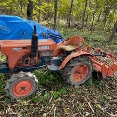 トラクター　B7001 KUBOTA 