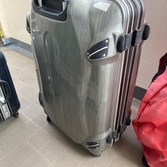 （受渡者様　確定）スーツケース　2個　【無料（11/1まで）】