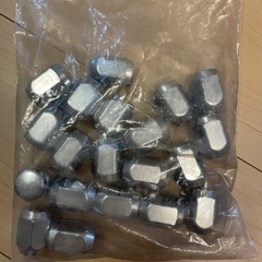 プリウス50系前期後期　スタッドレスタイヤ　ホイールセット