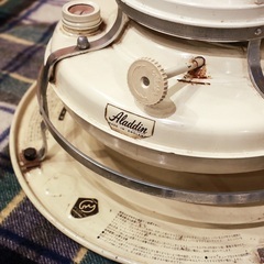 【品川区リサイクルショップ / 配送無料エリアあり】　アラジン ブルーフレームヒーター　Aladdin Blue Flame Heater ブルーフレーム　ストーブ　暖房　ヒーター　灯油　灯油ストーブ　　　石油　石油ストーブ　デラックス　25型　レトロ　ビンテージ　アンティーク　1971年 P250052