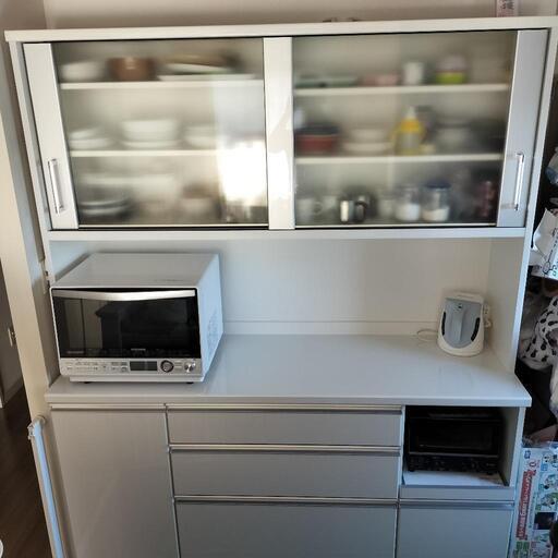 キッチンボード　ニトリ　160cm規格　食器棚