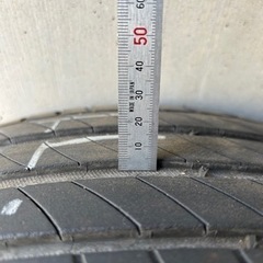 【値下げしました】トヨタ純正アルミ　タイヤ　ナット付き